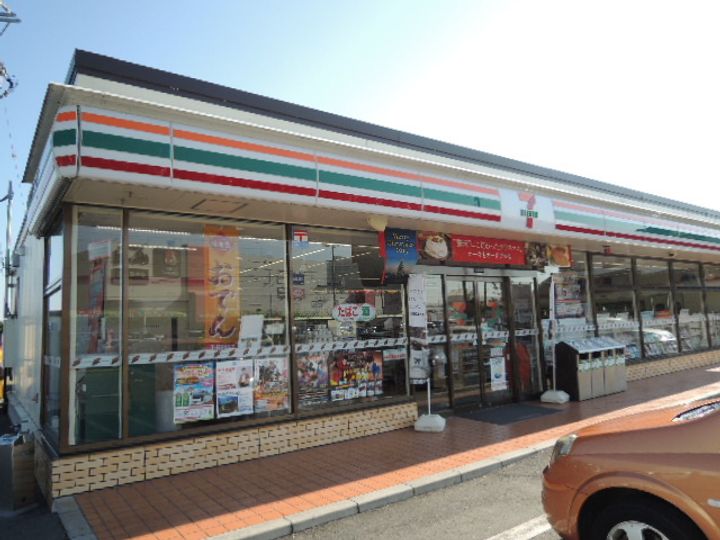 デュランタ小松の周辺