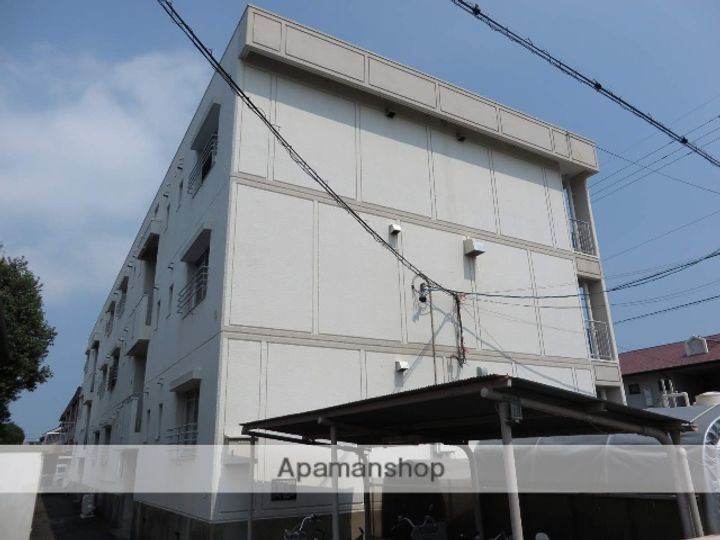 東町グランドハイツの外観