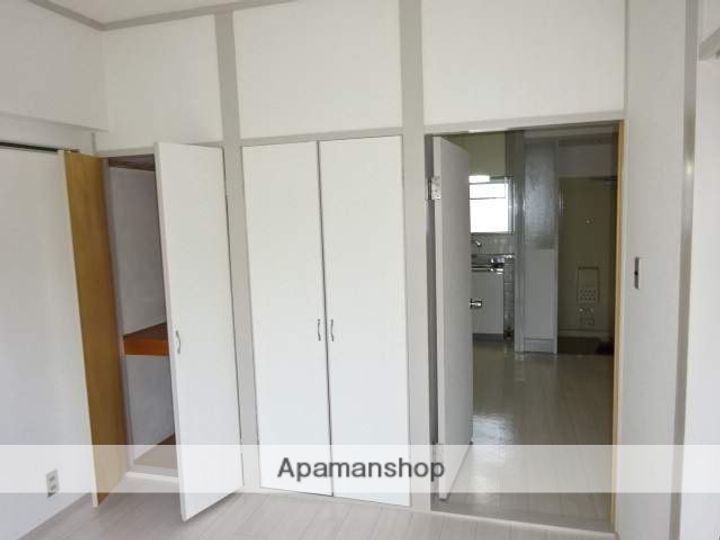 マンション小池の内装