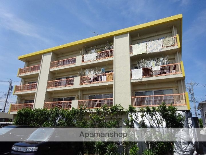 マンション小池の外観