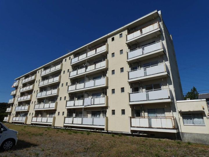 ビレッジハウス細江1号棟0506の外観