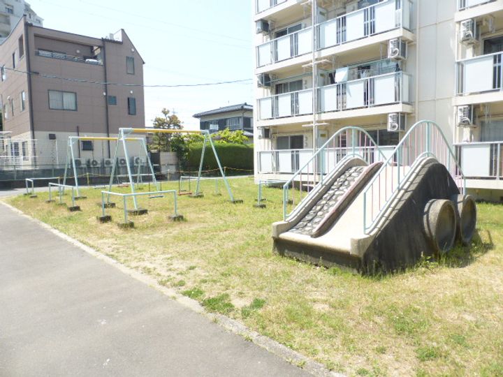 ビレッジハウス上島1号棟0103の外観