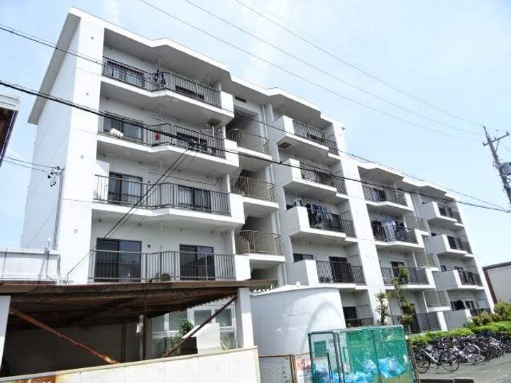 田内マンション502の外観