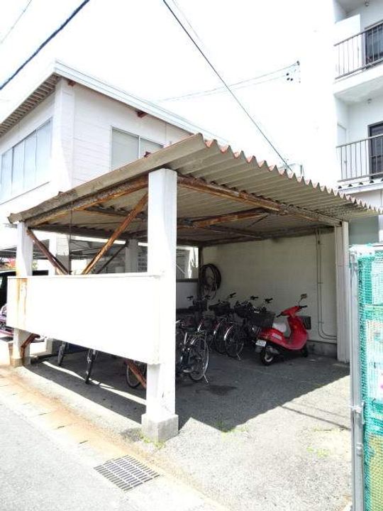 田内マンション502の外観