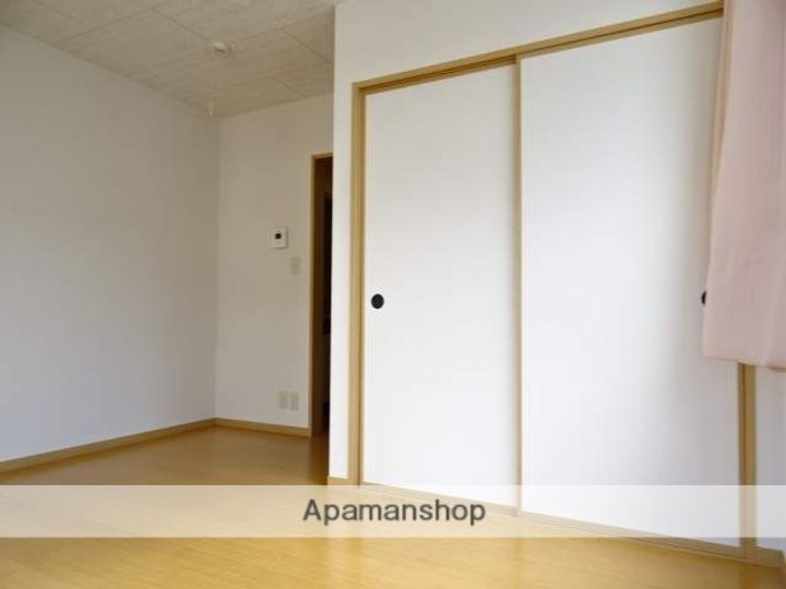 ハイツ航の内装