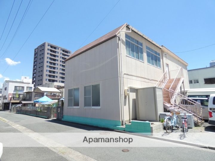 ピュアドルフの周辺