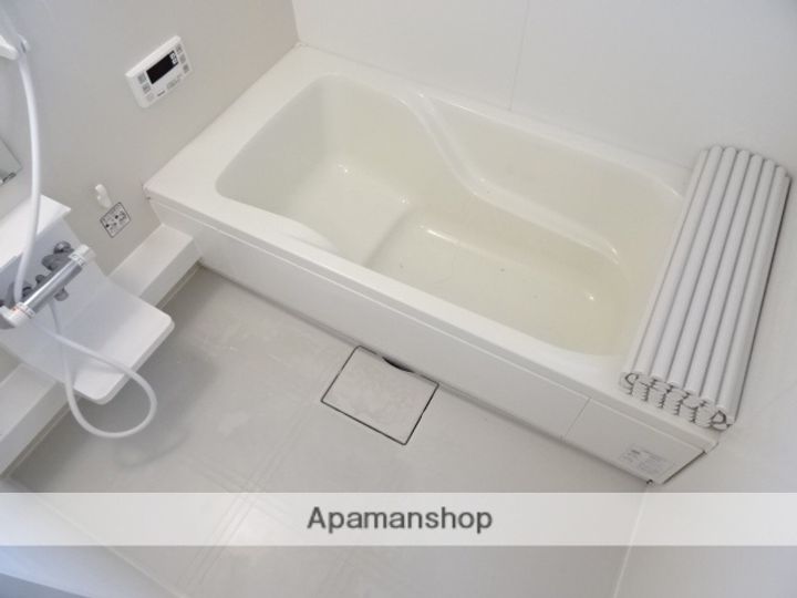 セレーナの風呂