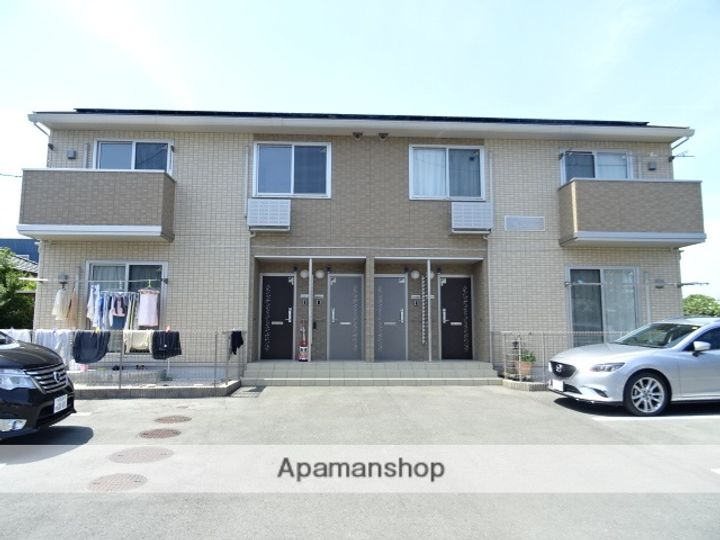 セレーナの外観