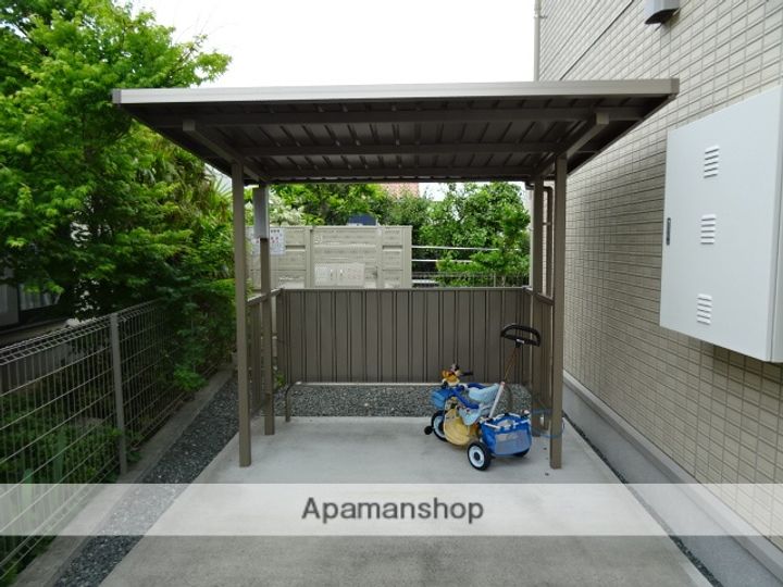 セレーナの外観