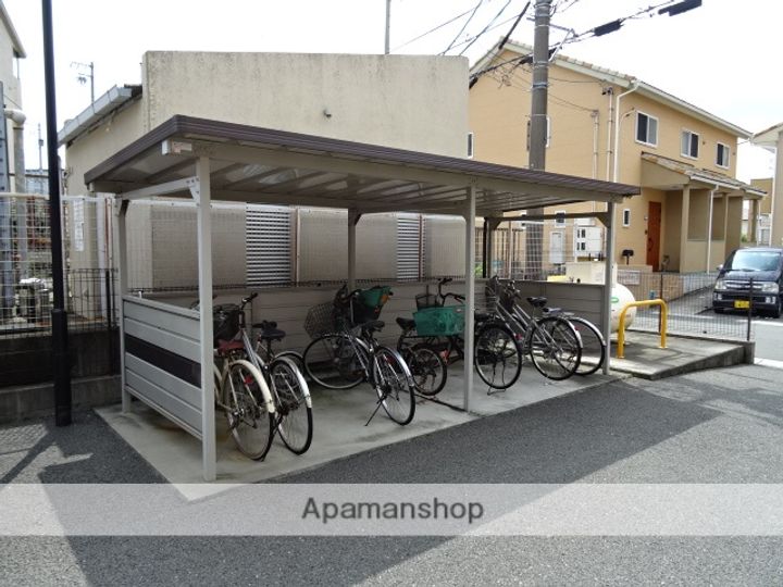 アビタシオン駅南Aの外観