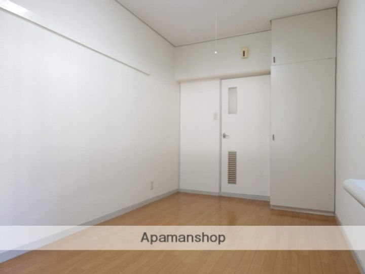 カレッジタウンウィング122の内装