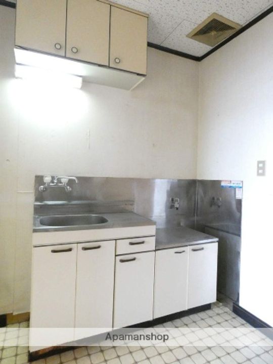 コーポ希望ⅩⅠ201のキッチン