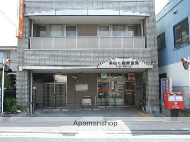ラ・メゾンの周辺