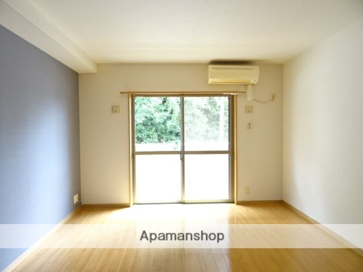 メニュエットⅢ102の内装