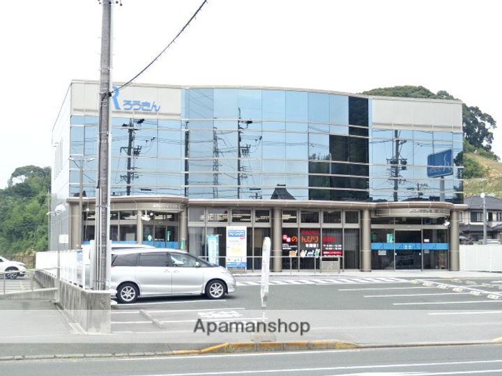 メニュエットⅢ102の周辺