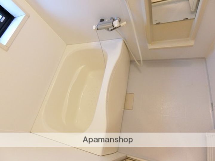 プラネット・テンAの風呂