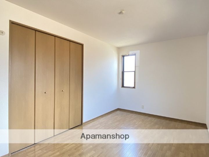 ソレーユ高町Bの内装