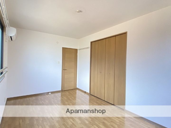 ソレーユ高町Bの内装