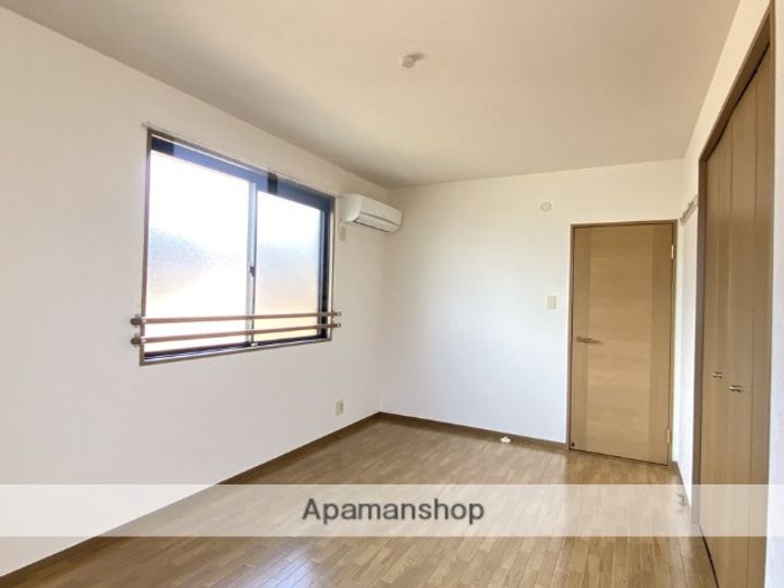 ソレーユ高町Bの内装