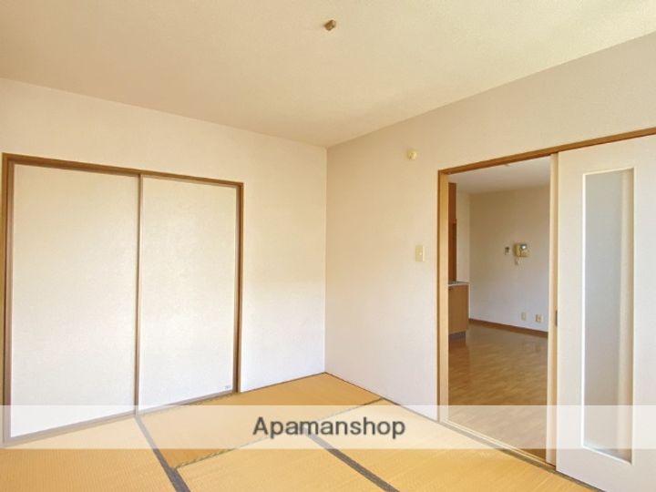 ソレーユ高町Bの内装