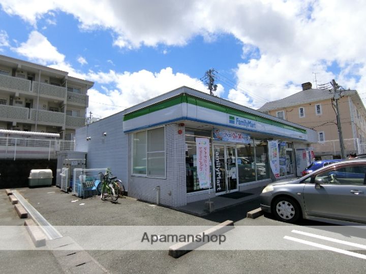 ソレーユ高町Bの周辺