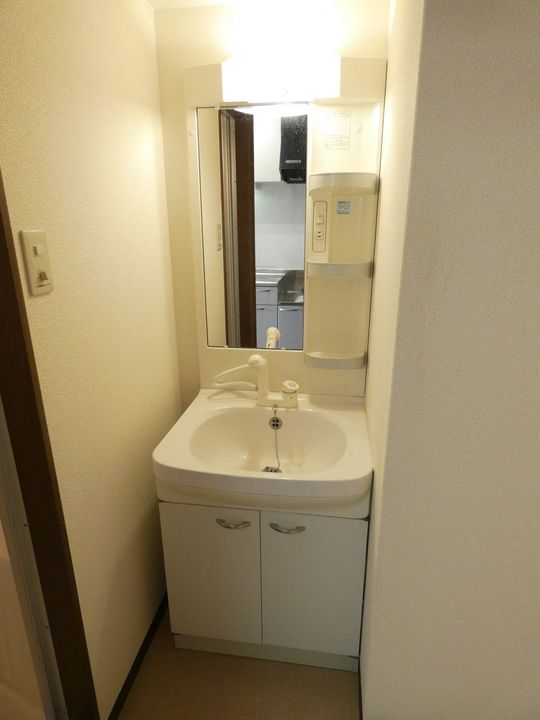 GRANDIRのその他画像