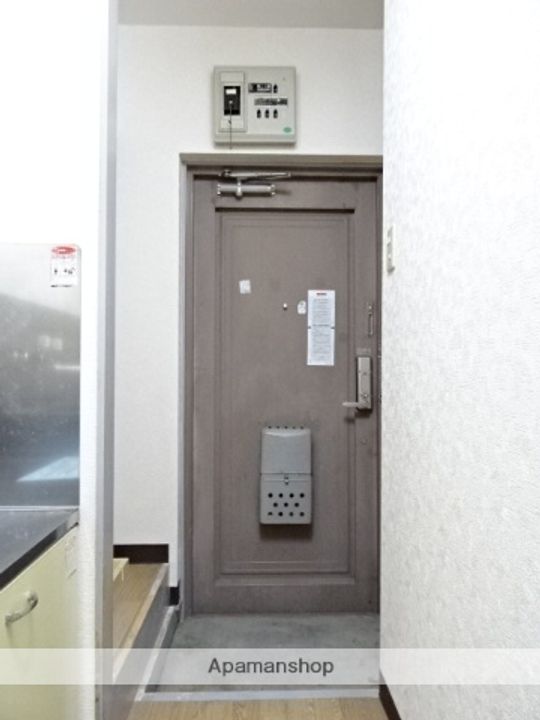 サンビレッジの玄関