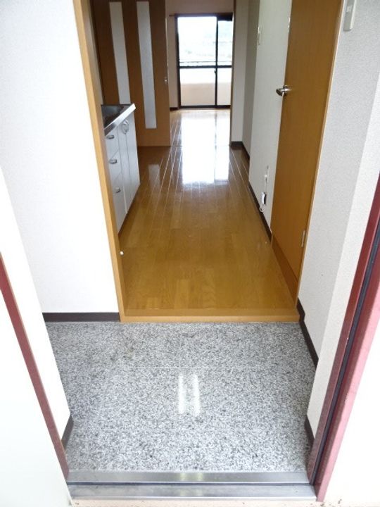 アンソレイユⅠ308の内装