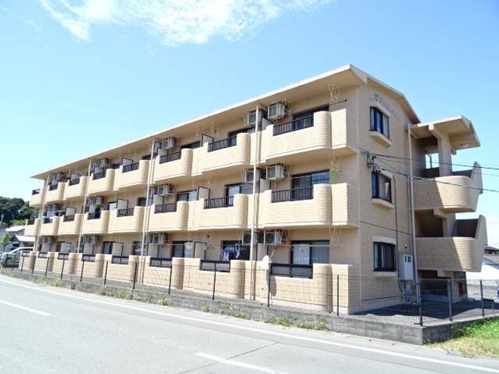 アンソレイユⅠ308の外観