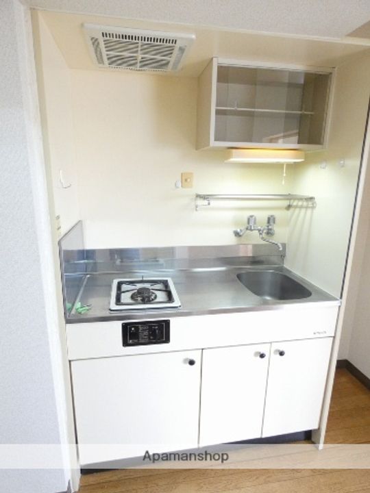 レジデンス楓302のキッチン