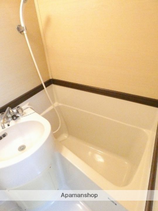 レジデンス楓302の風呂