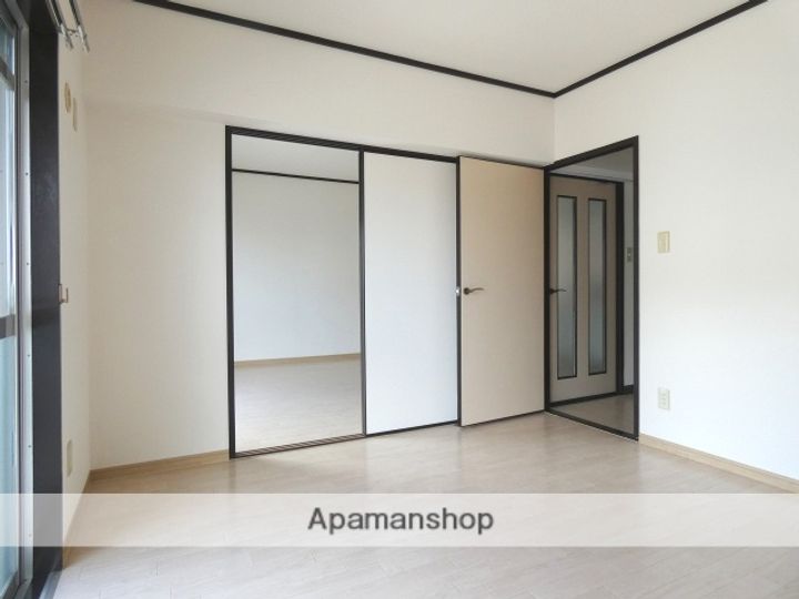 ストークマンションⅡの内装