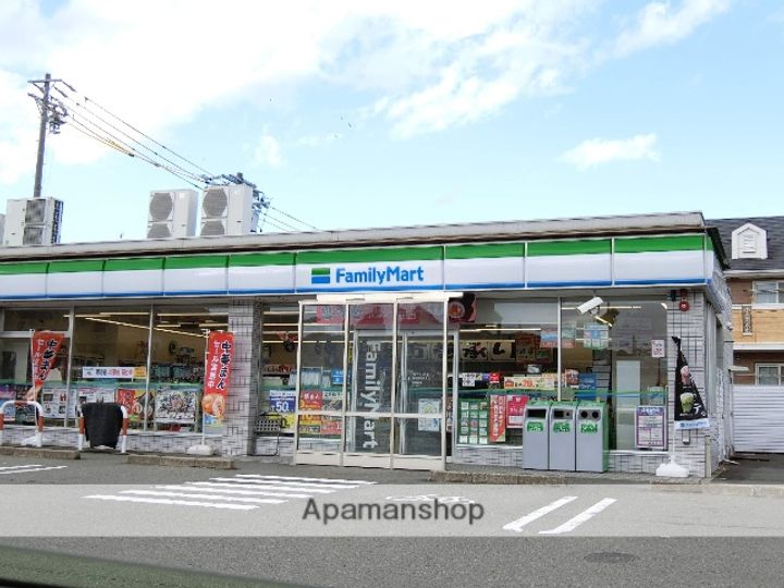 ラフォンテーヌの周辺