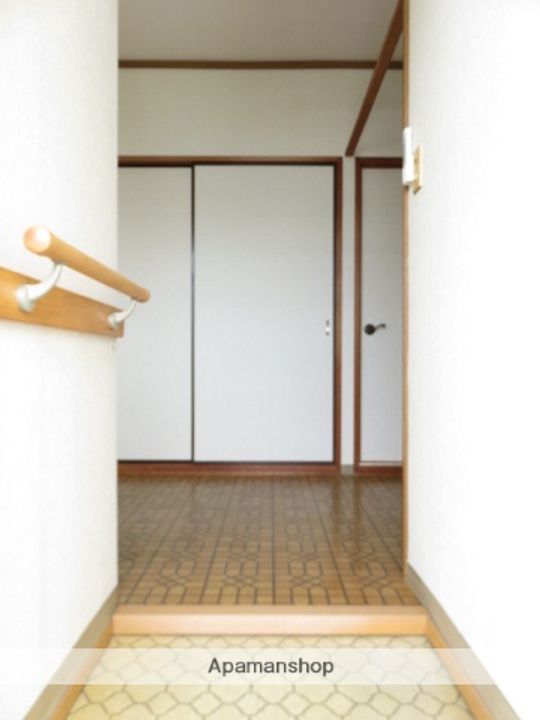 シティハイムブライトの玄関