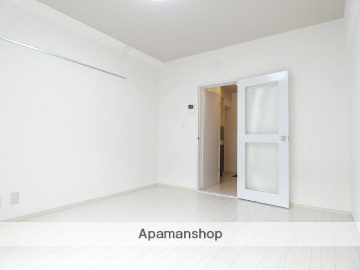 クレセント中泉の居間