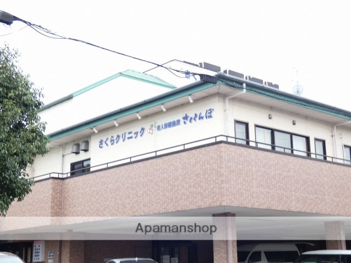 クレセント中泉の周辺