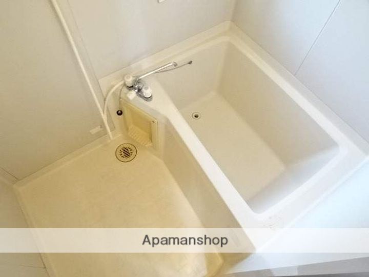 ソレイユAの風呂