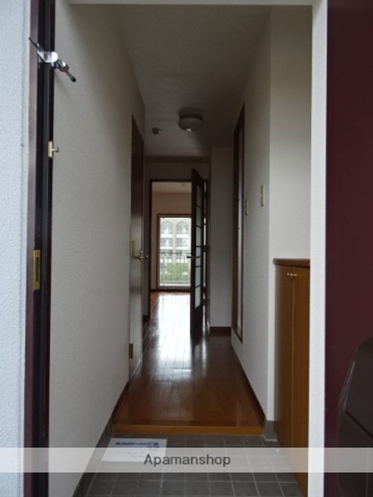 大原ビルの玄関