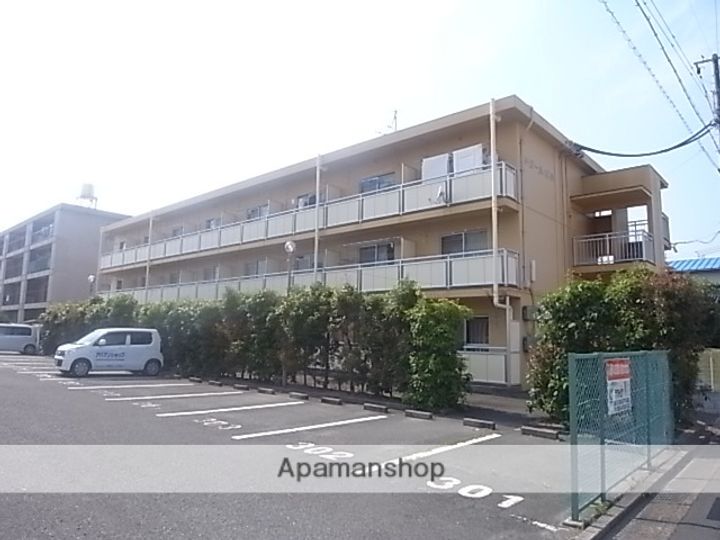 ドミール江西の外観
