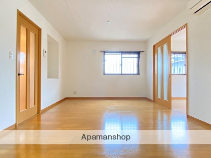 プレジール・メゾン101の居間