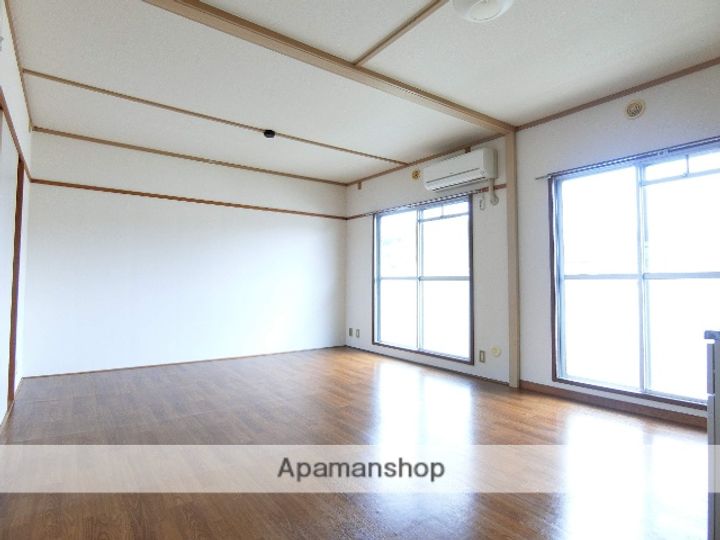 グリーンガーデンの内装