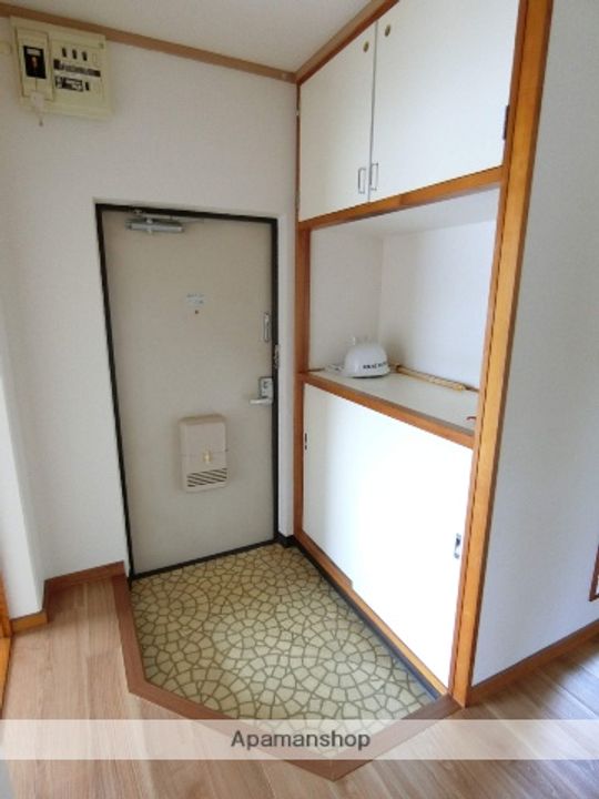 グリーンガーデンの玄関