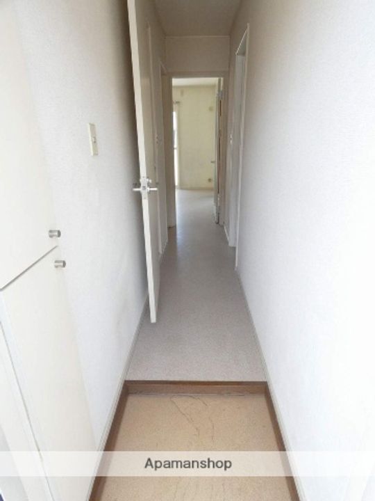 BST Aの玄関