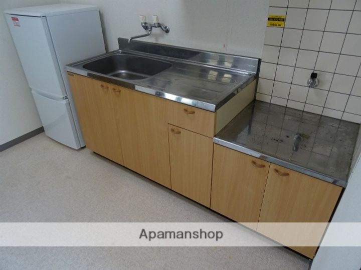 カモンビル202の内装