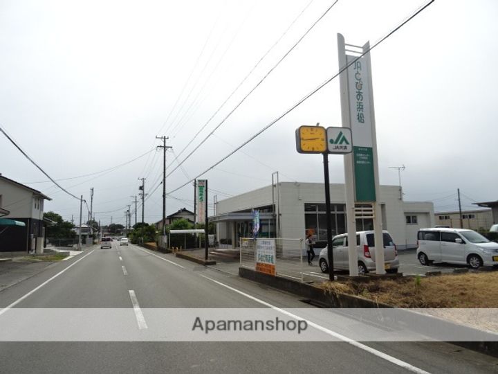 カモンビル202の周辺