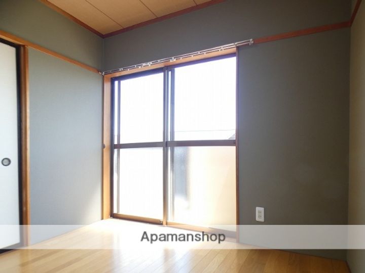 ハイツルピナスDの内装