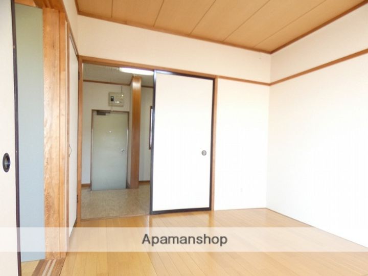 ハイツルピナスDの内装