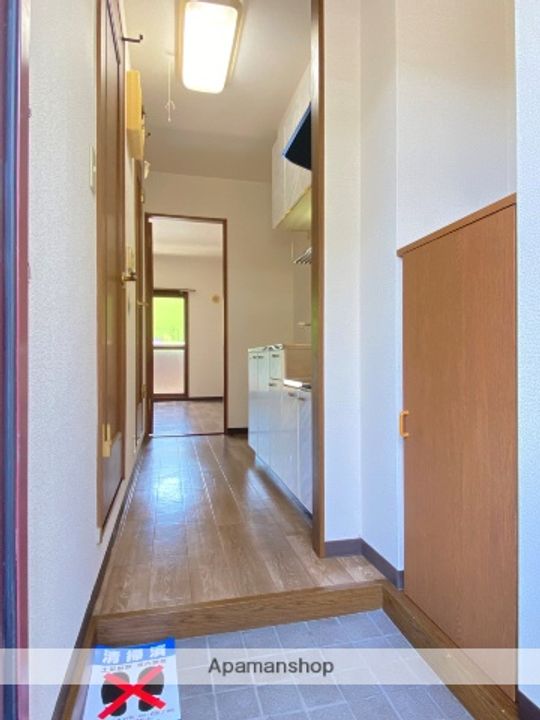 ブランナール泉の玄関