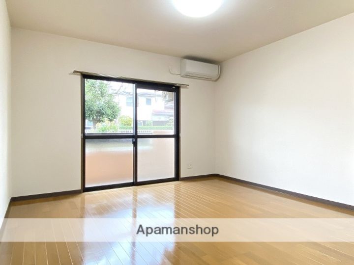 ラピスグランの居間