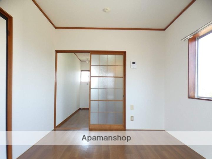 ツジハイツの内装